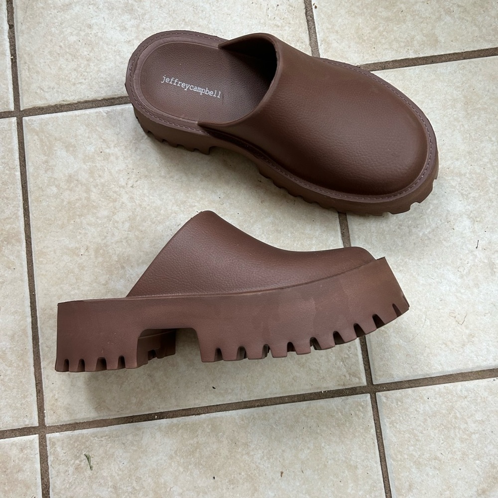 Jeffrey Campbell brown taupe mule clog size 9 new